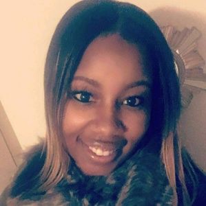 Meet your Posher, Candace